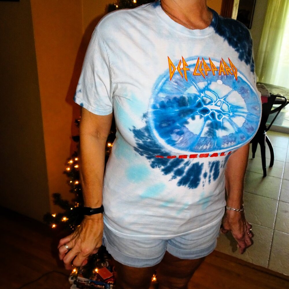 Def Leppard Adrenalize Blue Grey Tie Dye Band T-Shirt - Picture 1 of 8